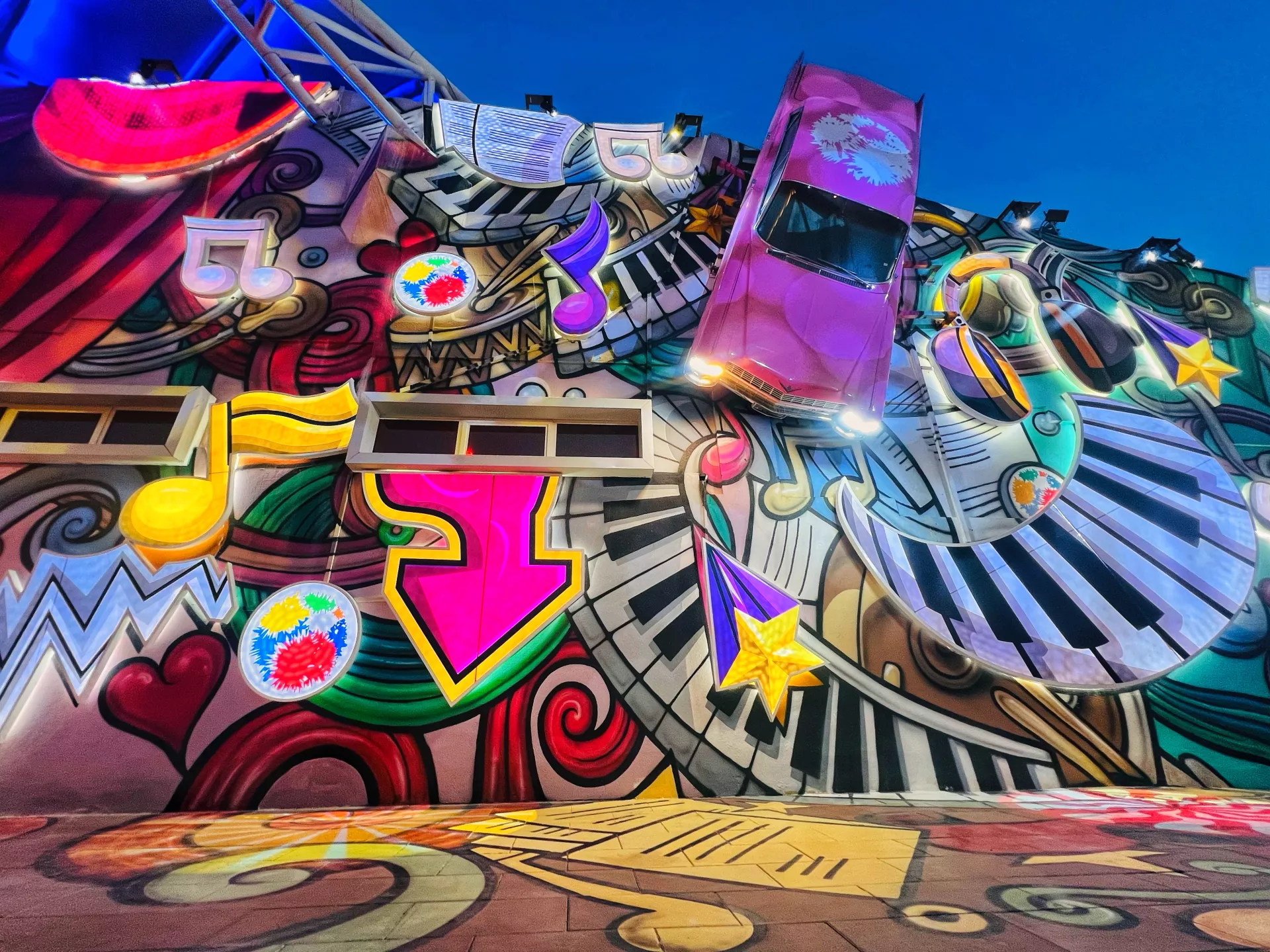 Global Village - Galeriebild