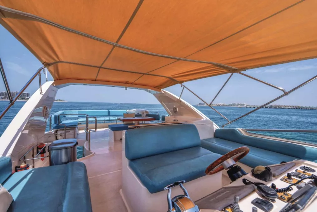 Rejs Jachtem Blue Moon 64FT - Zdjęcie z galerii